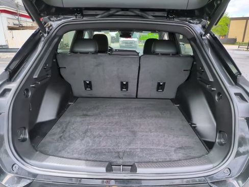 Used 2024 Chevrolet Equinox EV RS FWD image 16