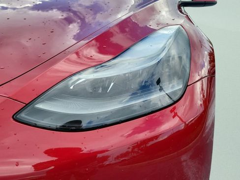 Used 2024 Tesla Model Y Long Range AWD/4WD image 24