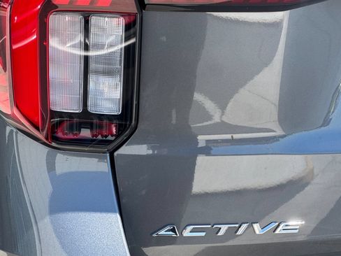 New 2026 Ford Explorer Active w/ Active Comfort Package RWD image 27