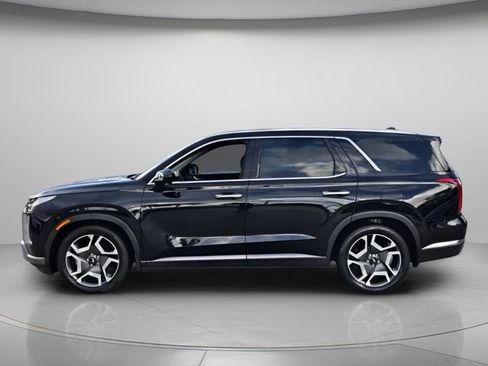 Used 2024 Hyundai Palisade Limited FWD image 3