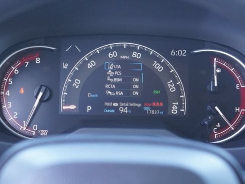 Used 2024 Toyota RAV4 XLE AWD/4WD image 21