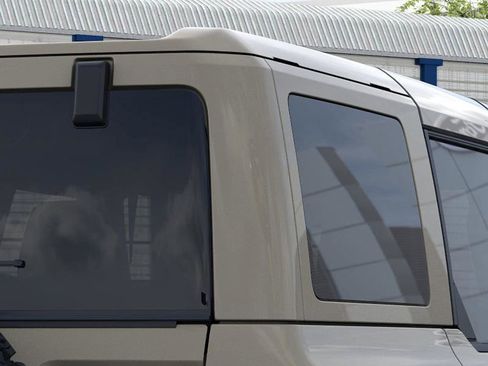 New 2025 Ford Bronco Badlands image 25