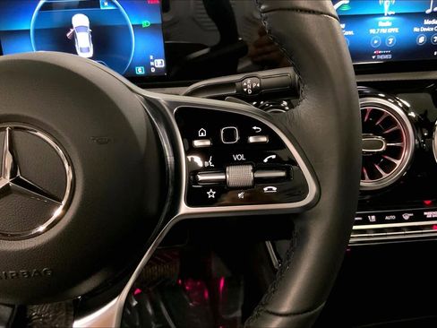 Certified 2023 Mercedes-Benz CLA 250 image 23