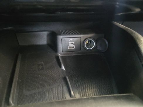 Used 2024 Ford Escape Platinum AWD/4WD image 43