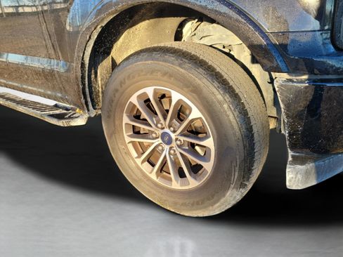 Used 2019 Ford F150 XLT w/ Equipment Group 302A Luxury image 28