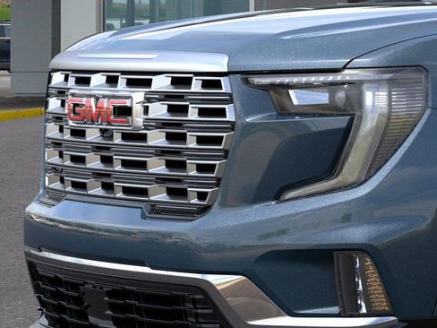New 2026 GMC Acadia Denali image 14