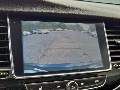 Used 2021 Buick Encore Preferred w/ Safety Package FWD image 15