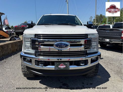 Used 2017 Ford F250 Lariat w/ Lariat Ultimate Package AWD/4WD image 3