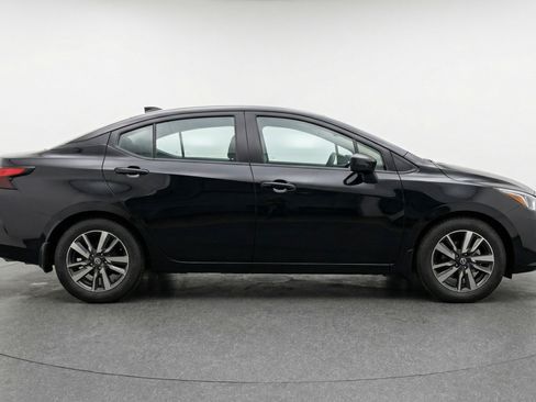 Used 2025 Nissan Versa SV FWD image 11