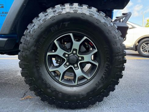 Used 2016 Jeep Wrangler Unlimited Sport w/ Quick Order Package 24S AWD/4WD image 42