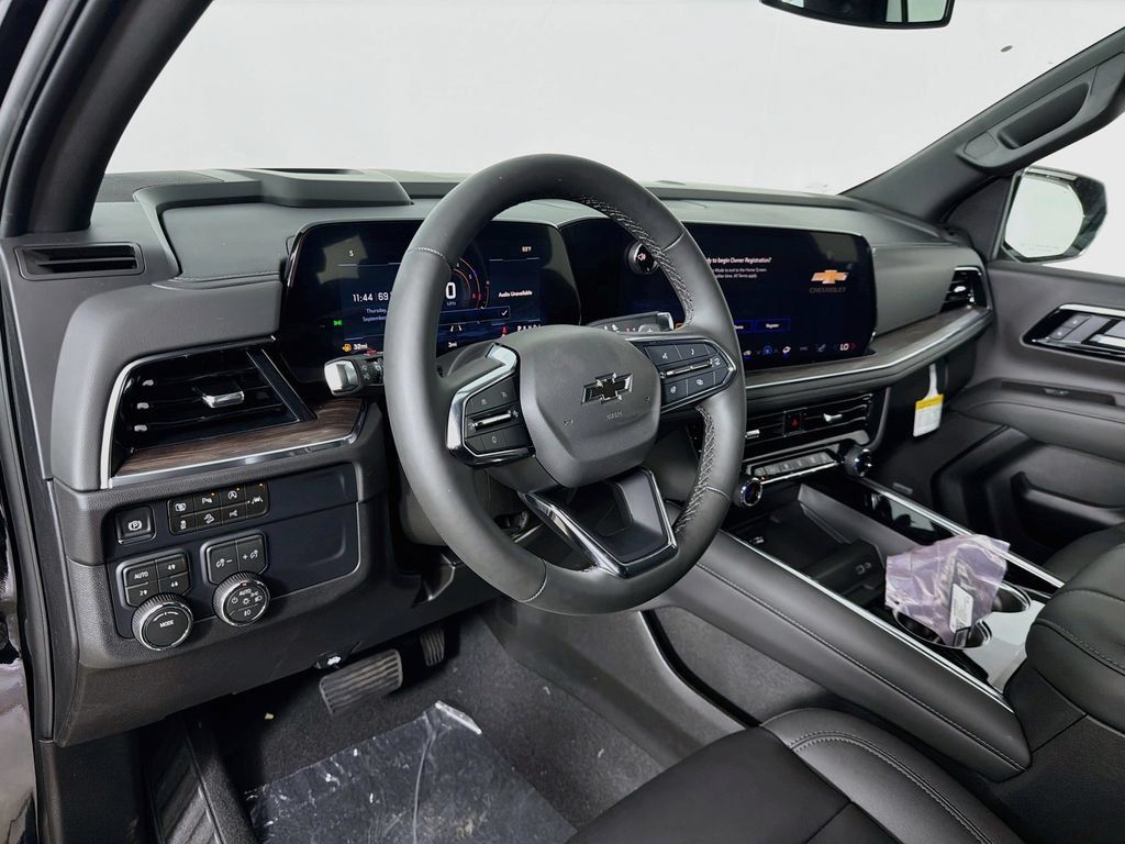 New 2026 Chevrolet Tahoe Z71 w/ Comfort Package AWD/4WD image 9