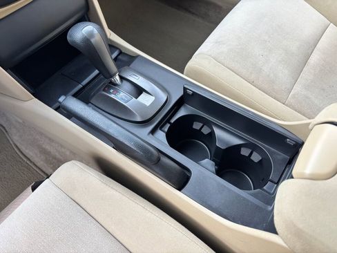 Used 2010 Honda Accord LX-P image 14