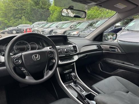 Used 2014 Honda Accord LX image 11