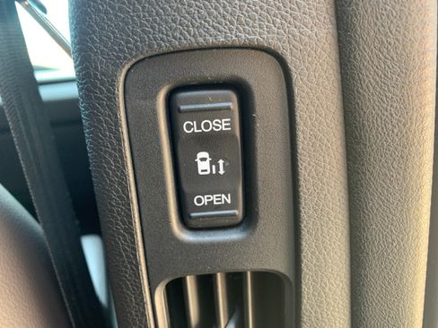 Used 2023 Honda Odyssey EX-L image 49