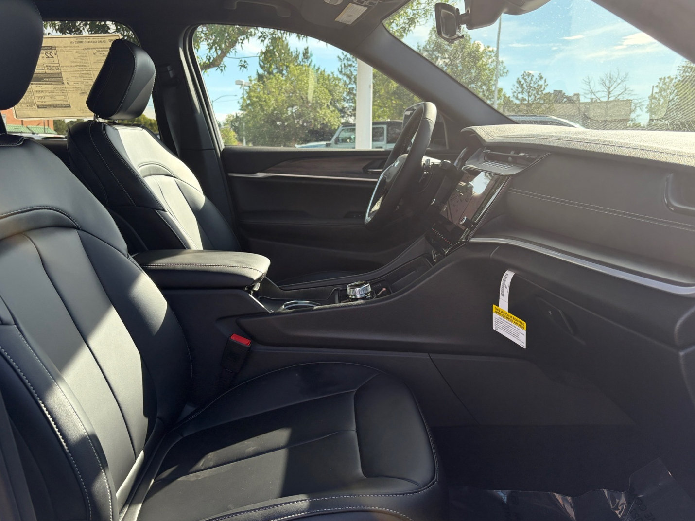 New 2026 Jeep Grand Cherokee Limited AWD/4WD image 31
