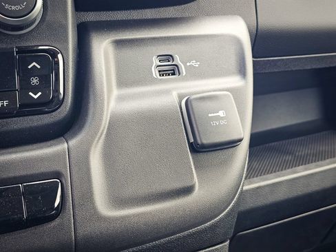 New 2026 RAM ProMaster 1500 w/ Convenience Group FWD image 21