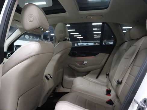 Used 2022 Mercedes-Benz GLC 300 image 14