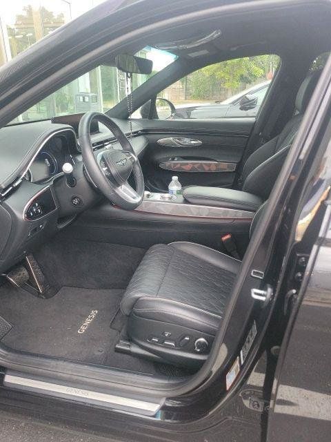 Used 2024 Genesis GV70 3.5T Sport w/ Sport Advanced Package AWD/4WD image 6