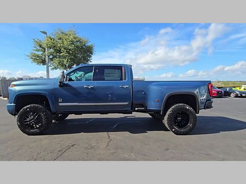 New 2026 Chevrolet Silverado 3500 High Country w/ High Country Premium Package image 26