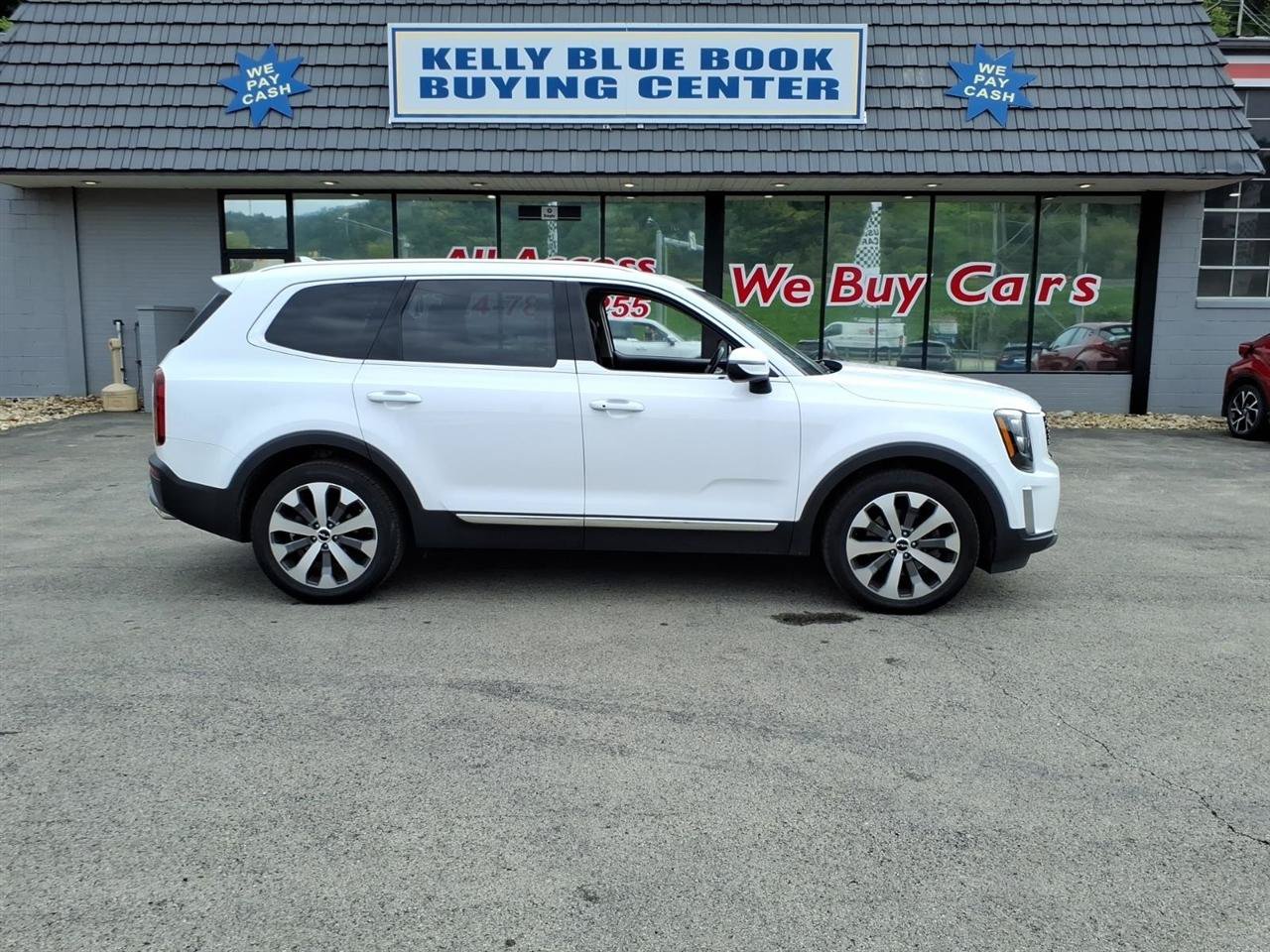 Used 2022 Kia Telluride EX w/ EX Premium Package AWD/4WD image 1