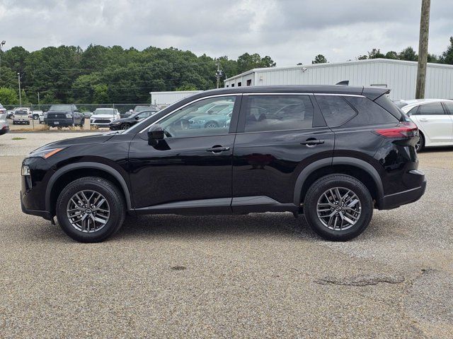 Used 2026 Nissan Rogue SV FWD image 13