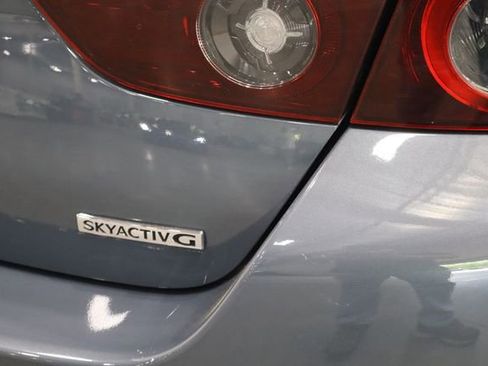 Used 2023 MAZDA MAZDA3 s image 46