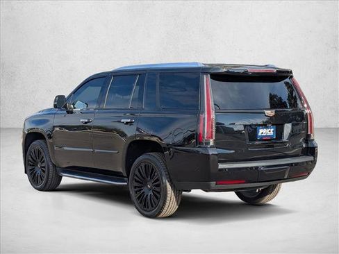 Used 2020 Cadillac Escalade Premium Luxury w/ Escalade Sport Edition image 8