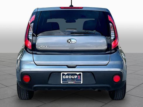 Used 2017 Kia Soul FWD image 5