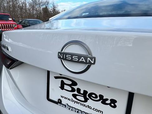 Used 2024 Nissan Sentra SV image 37