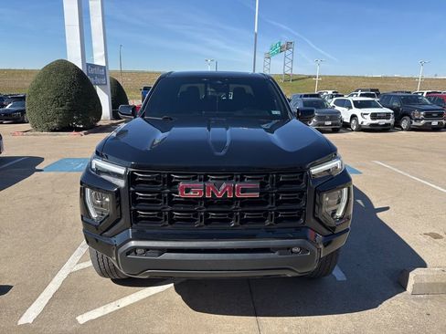 Used 2023 GMC Canyon Elevation w/ Elevation Premium Package image 2