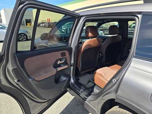 New 2026 Mercedes-Benz GLB 250 4MATIC image 18