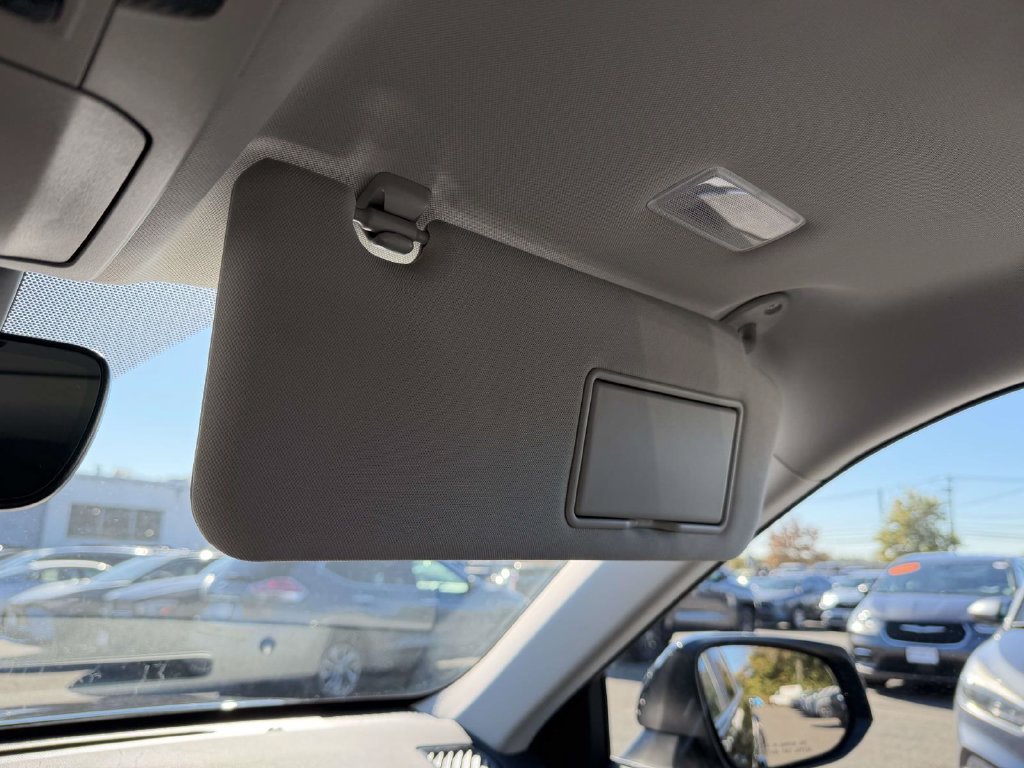 Used 2026 Toyota Highlander XLE AWD/4WD image 31