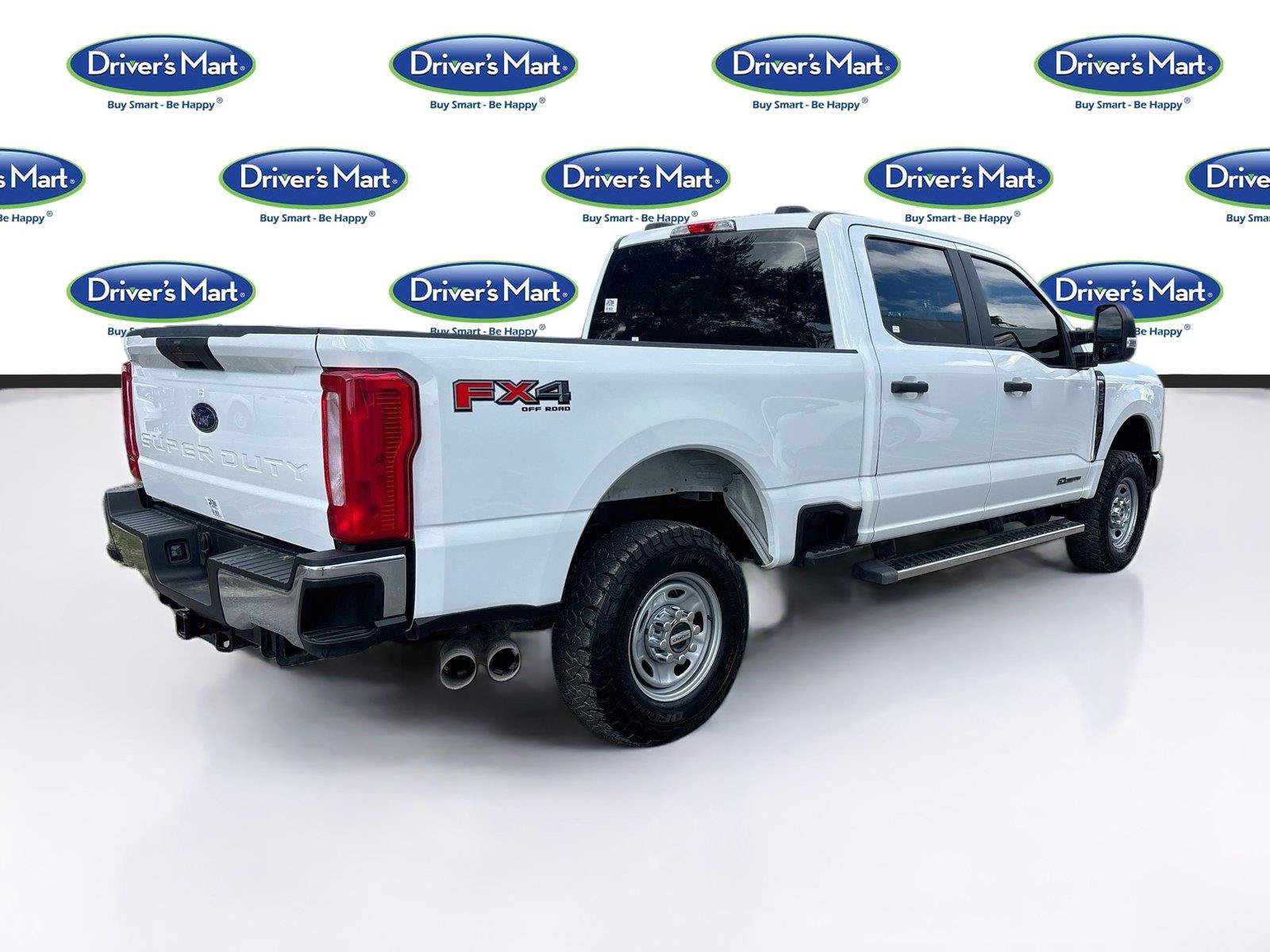 Used 2023 Ford F250 XL w/ FX4 Off-Road Package AWD/4WD image 7