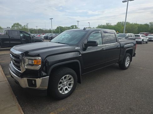 Used 2014 GMC Sierra 1500 SLE w/ SLE Value Package AWD/4WD image 5