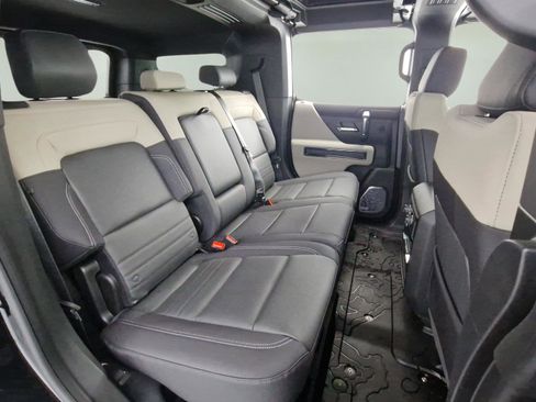 New 2026 GMC Hummer EV SUV image 37