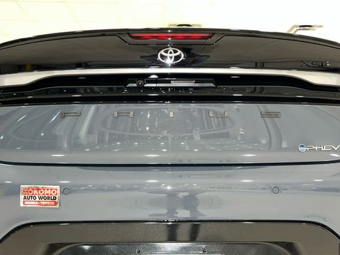 New 2026 Toyota Prius Plug-In Hybrid image 8