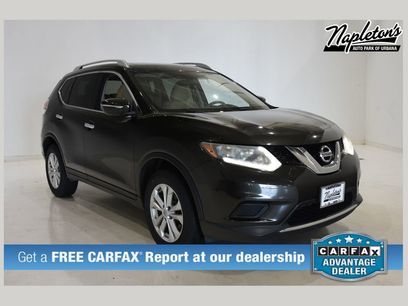 Used 2015 Nissan Rogue SV w/ SV Moonroof Package