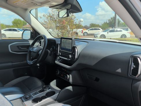 Used 2021 Ford Bronco Sport Outer Banks w/ Outer Banks Package (96D) AWD/4WD image 29