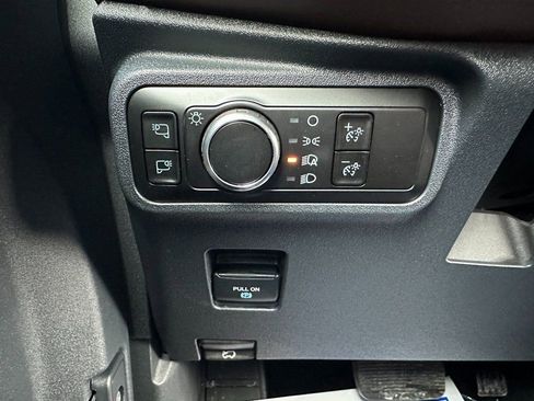 New 2024 Ford Bronco Outer Banks w/ Sasquatch Package AWD/4WD image 29