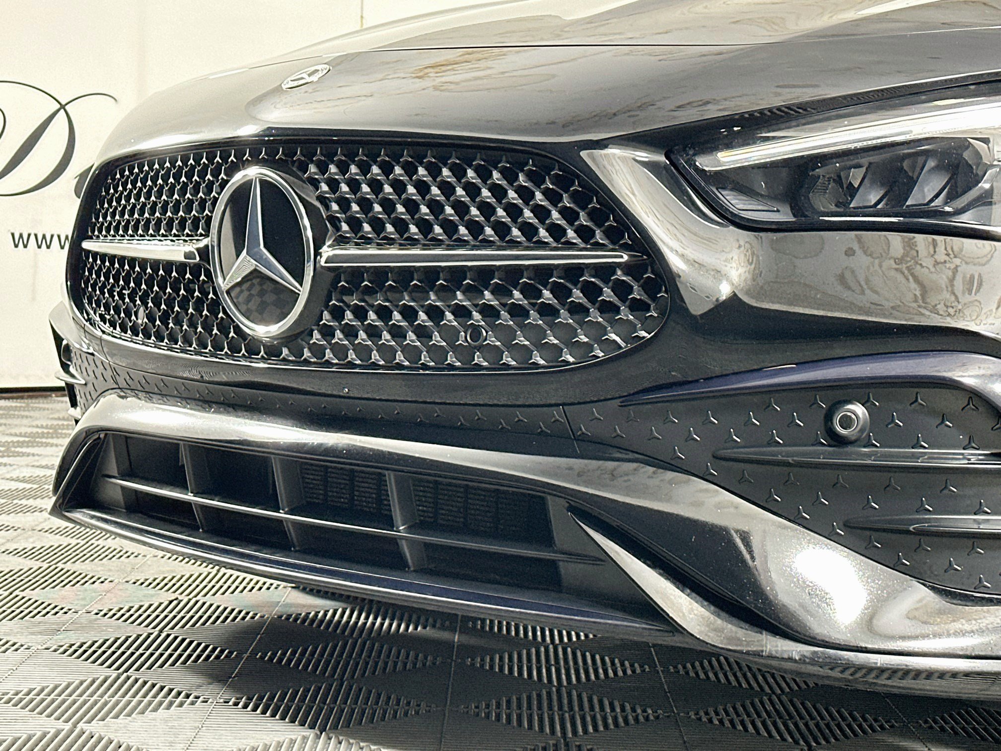 Used 2024 Mercedes-Benz CLE 300 4MATIC Coupe image 29