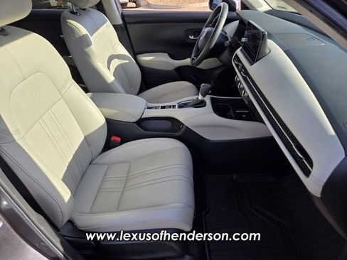 Used 2023 Honda HR-V EX-L image 16
