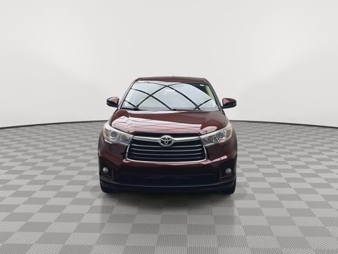 Used 2016 Toyota Highlander Plus AWD/4WD image 32
