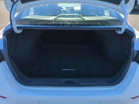 Used 2025 Nissan Sentra SV image 22