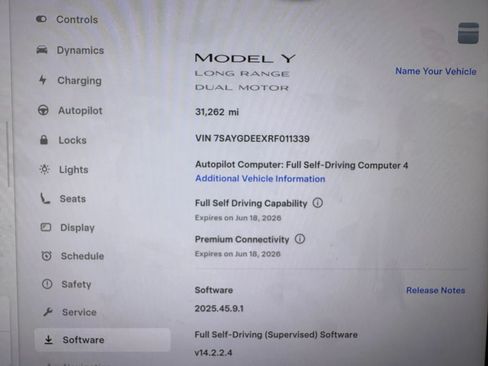 Used 2024 Tesla Model Y Long Range AWD/4WD image 4