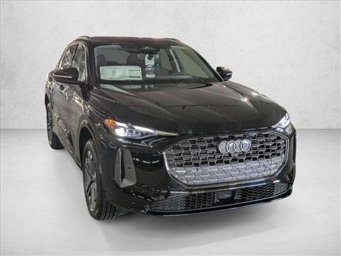 New 2025 Audi Q5 Premium image 6