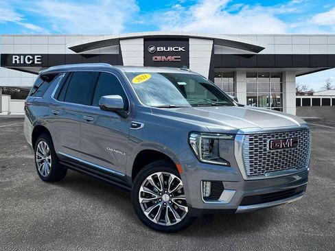 Certified 2021 GMC Yukon Denali w/ Denali Premium Package AWD/4WD image 1