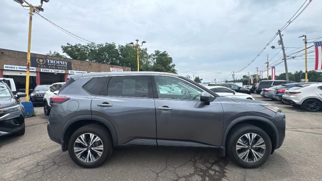 Used 2021 Nissan Rogue SV AWD/4WD image 4
