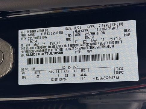 New 2026 Lincoln Corsair Premiere image 34