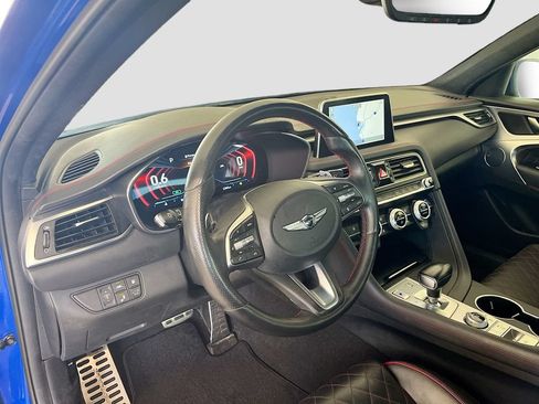 Used 2021 Genesis G70 3.3T RWD image 9