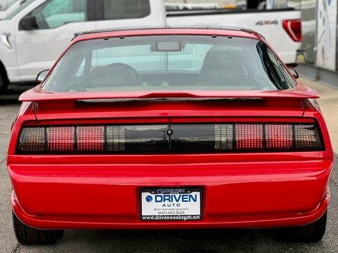 Used 1991 Pontiac Firebird Trans Am RWD image 28